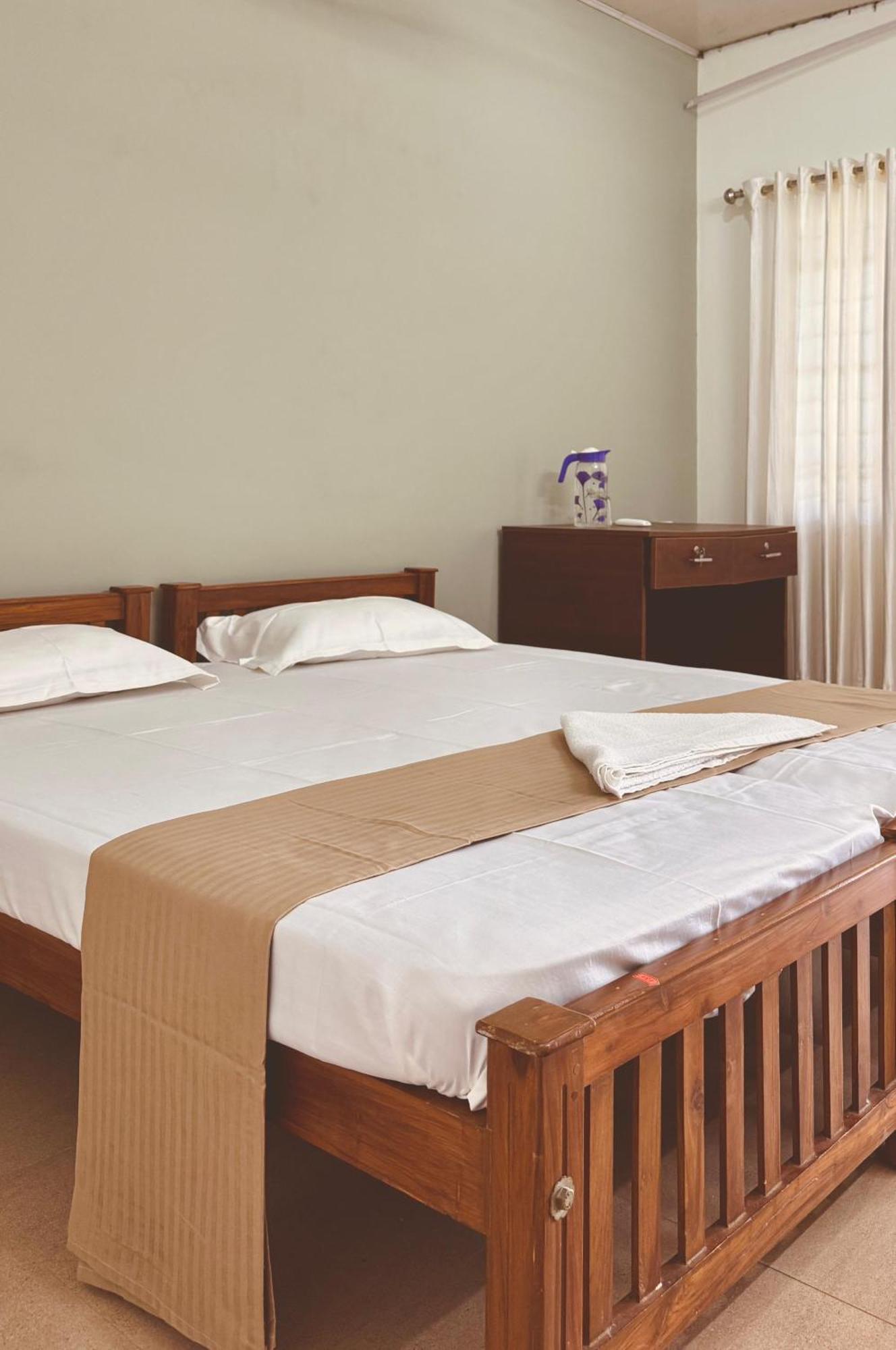 Pamba Inn Alappuzha Dış mekan fotoğraf
